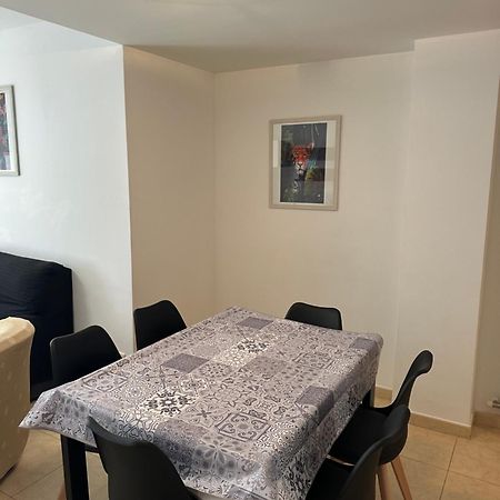 Apartamentos L'Aínsa Εξωτερικό φωτογραφία